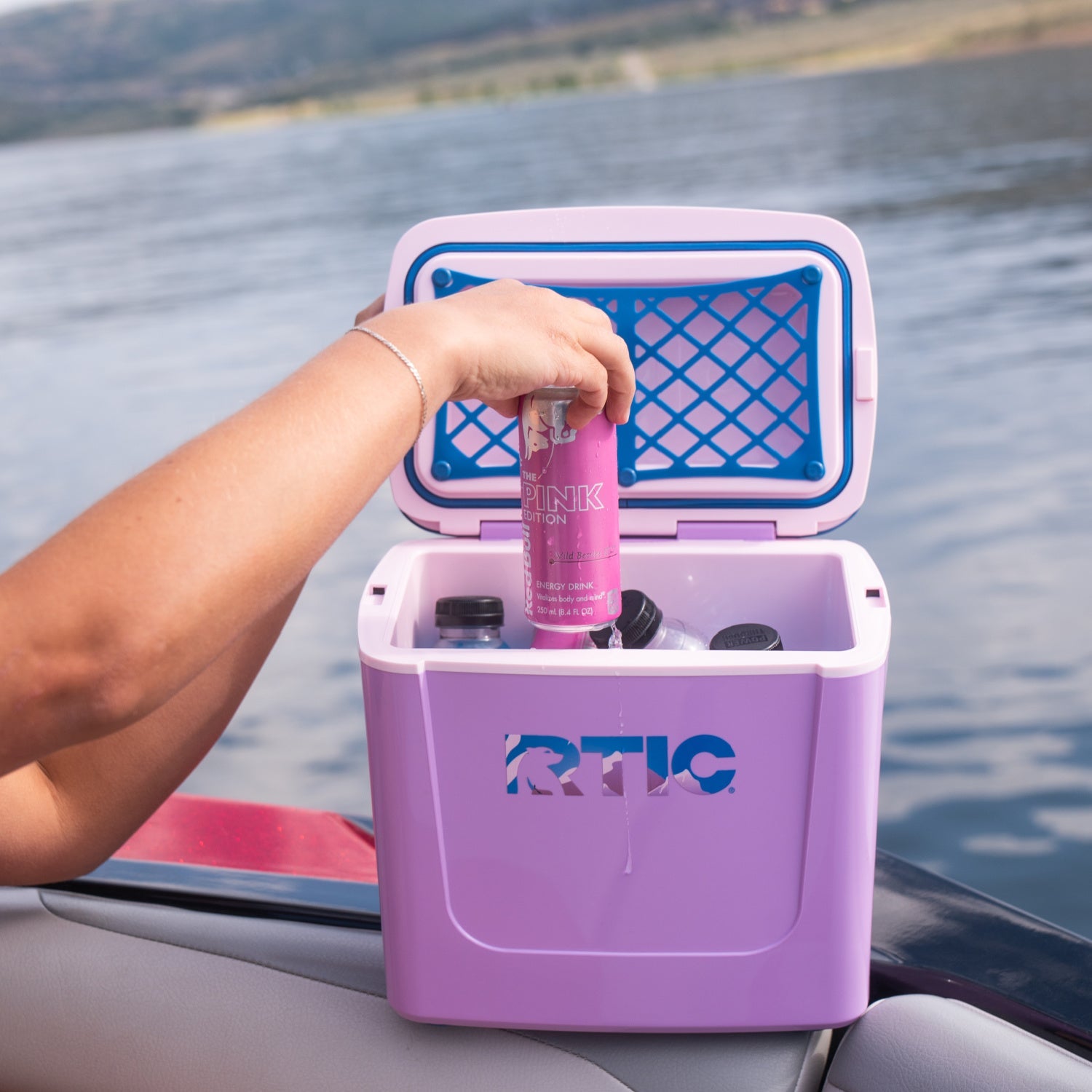 8 QT Road Trip Personal Cooler (KCQB)