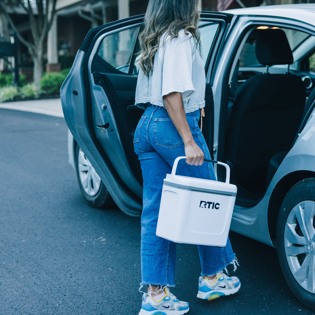 8 QT Road Trip Personal Cooler (LL4S)