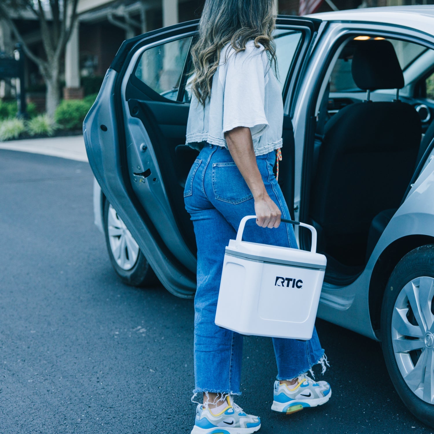 8 QT Road Trip Personal Cooler (LL4S)