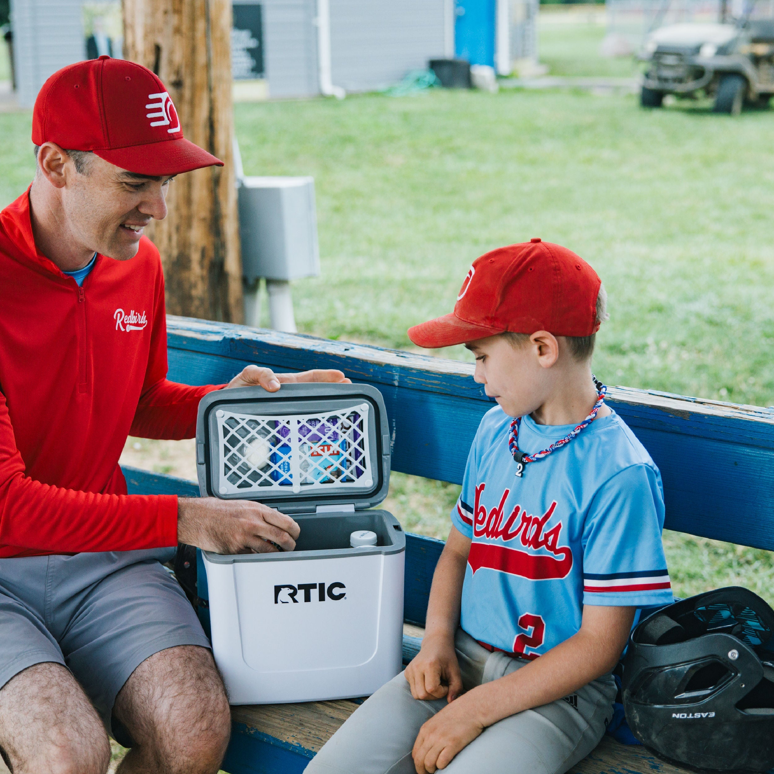 8 QT Road Trip Personal Cooler (LL4S)