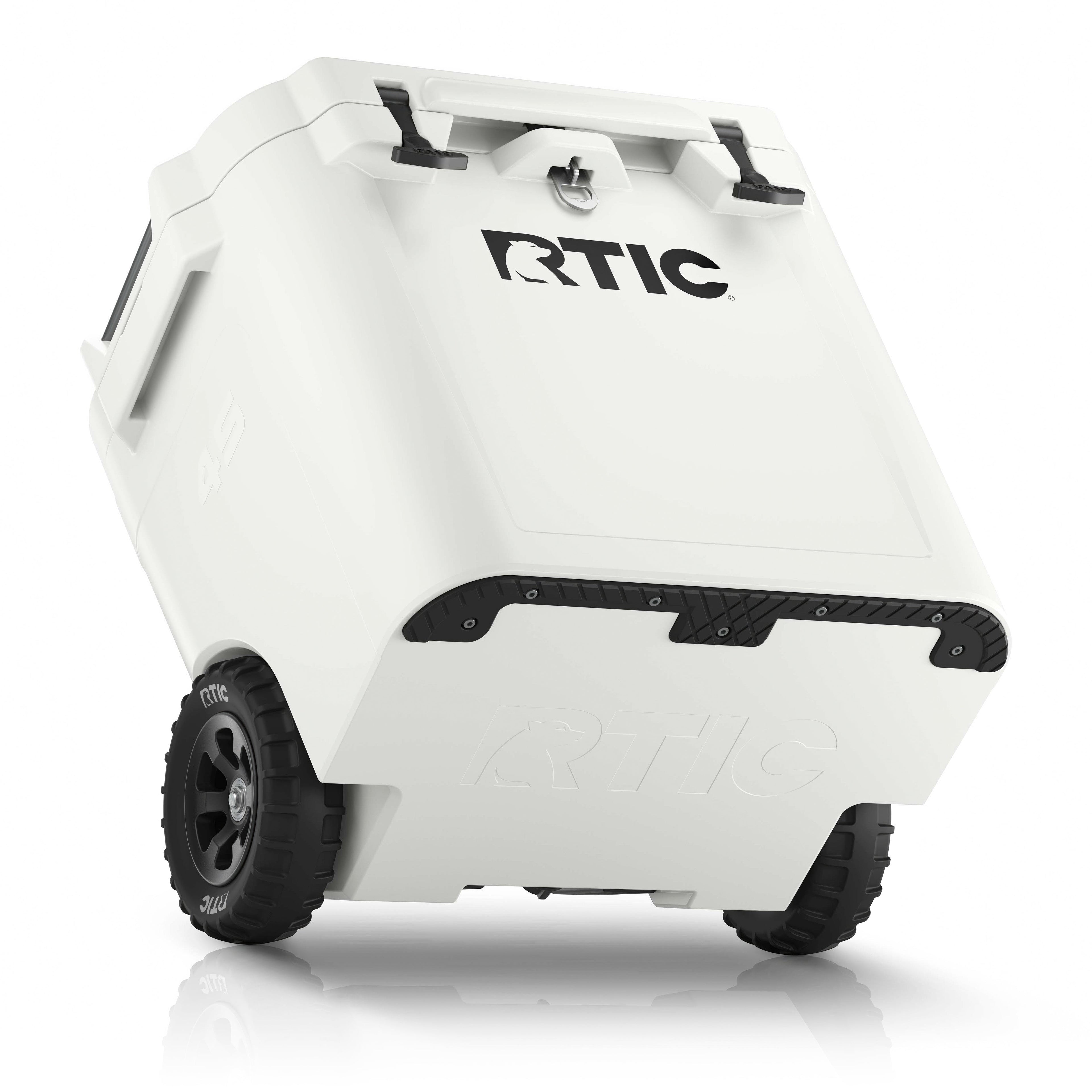 45 QT Ultra-Tough Wheeled Cooler (9A6U)