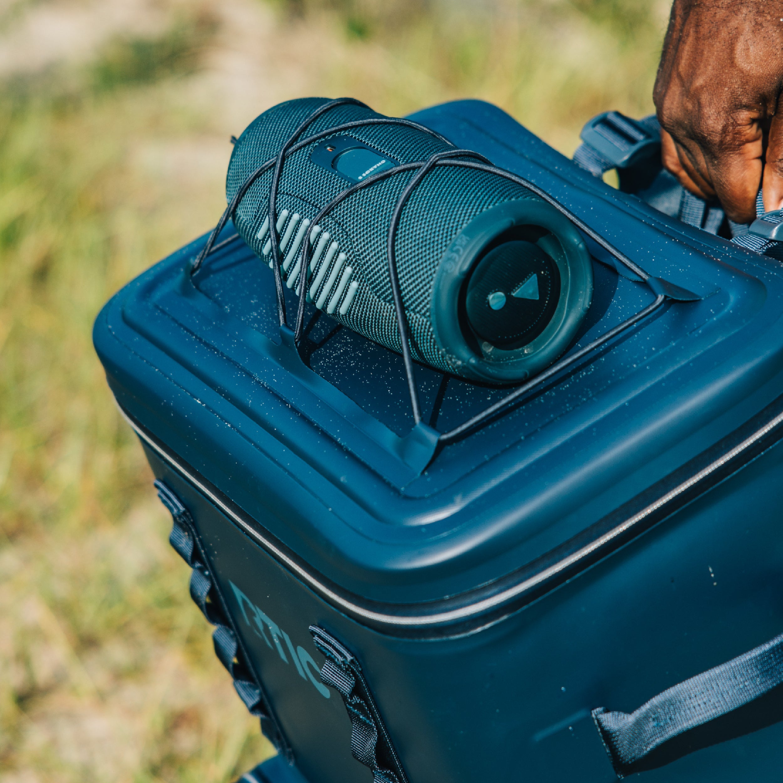 Ultra-Tough Backpack Cooler (EFMA)