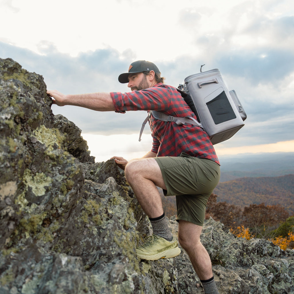Ultra-Tough Backpack Cooler (EFMA)