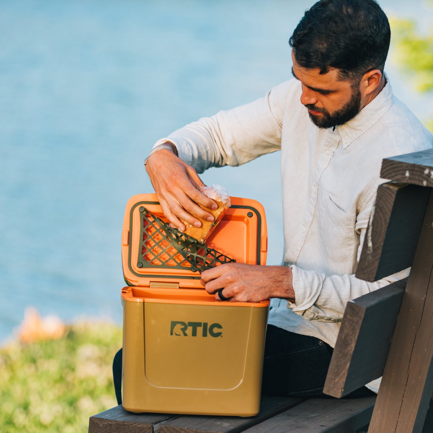 8 QT Road Trip Personal Cooler (LL4S)