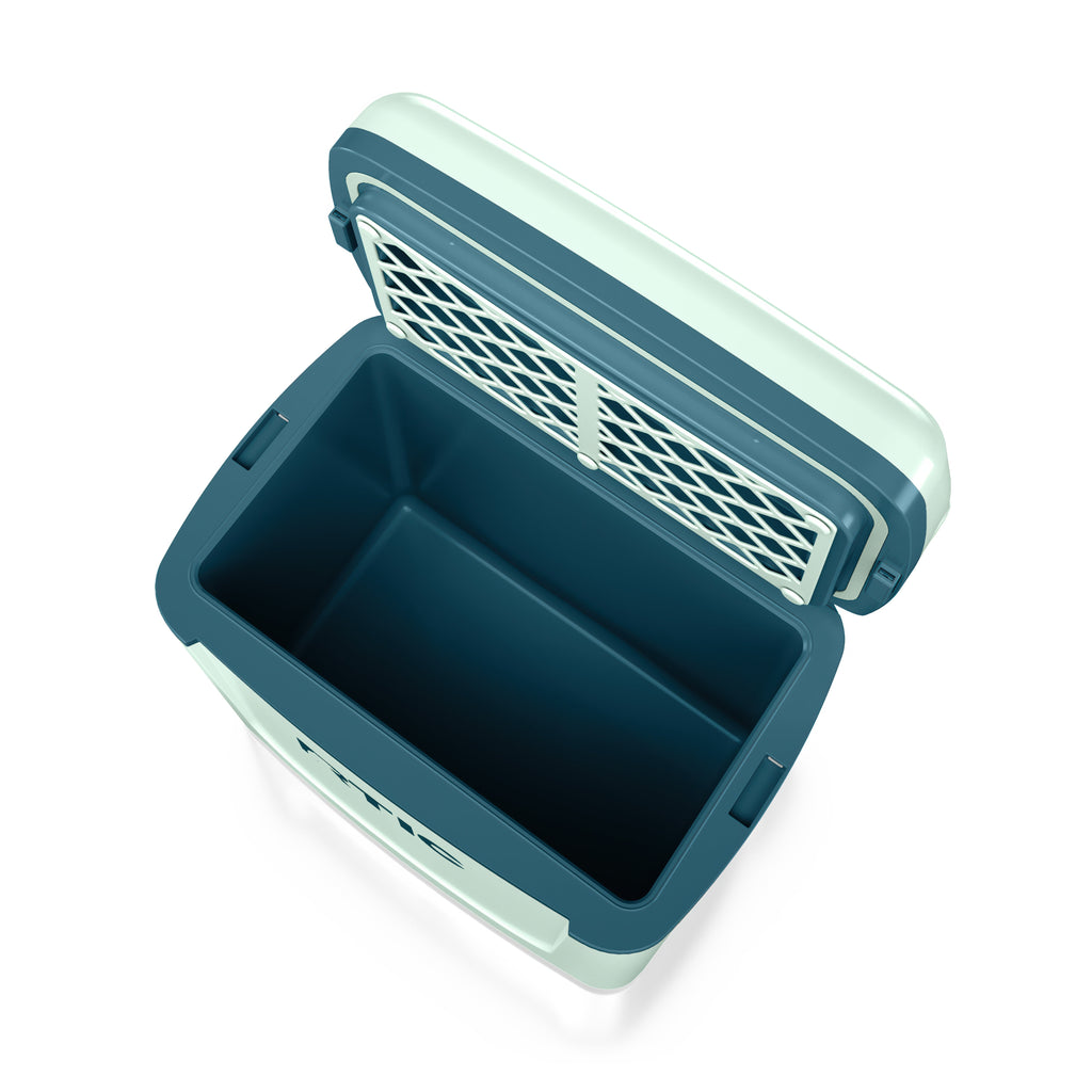 8 QT Road Trip Personal Cooler (LL4S)