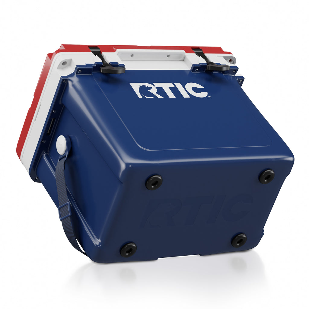 22 QT Ultra-Light Cooler (IQL3)