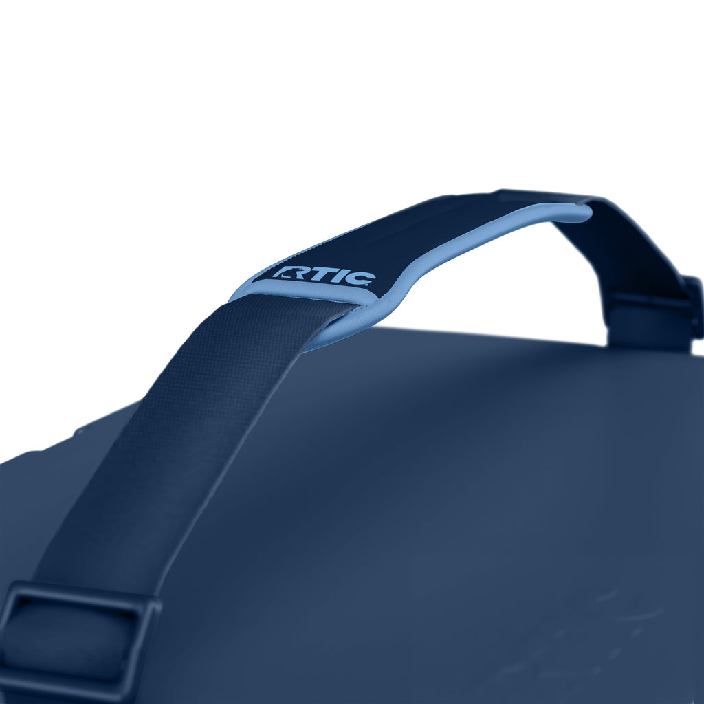 22 QT Ultra-Light Cooler (IQL3)